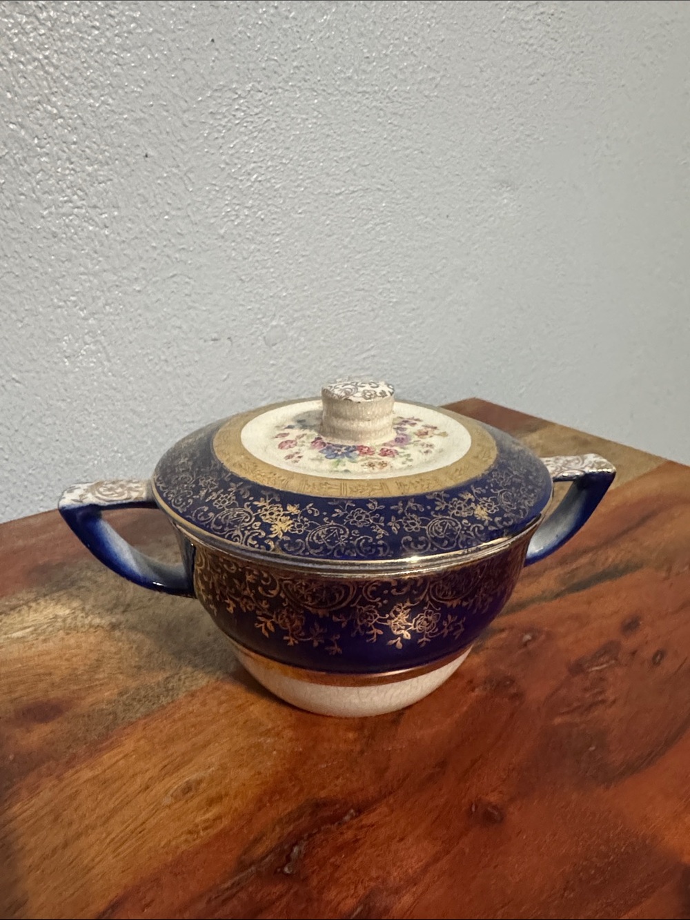 Vintage Salem Century Cobalt Blue Sugar Bowl 23K Gold Filigree Fine China w Lid